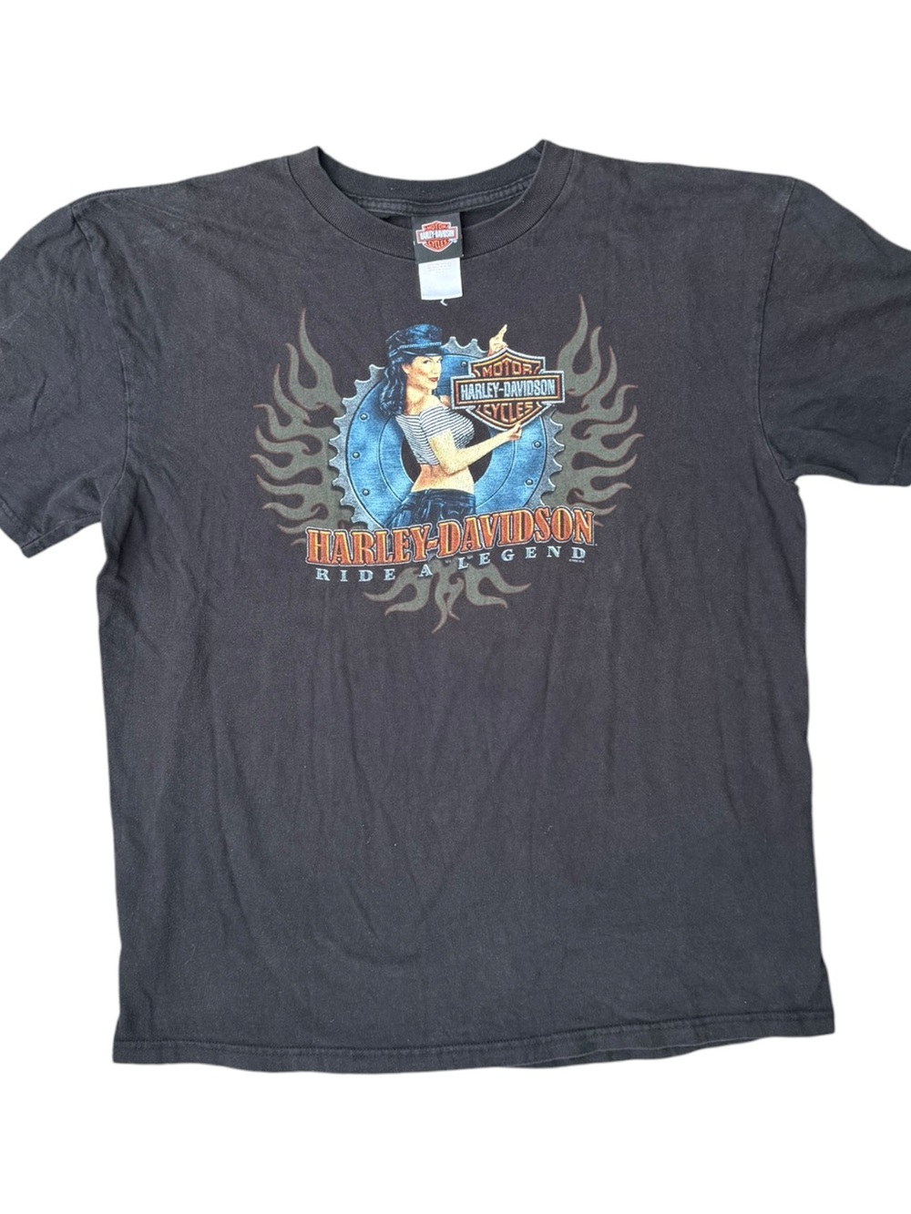VTG Harley Davidson Pin Up Girl Ride A Legend Fargo ON Graphic T-Shirt Size: XL